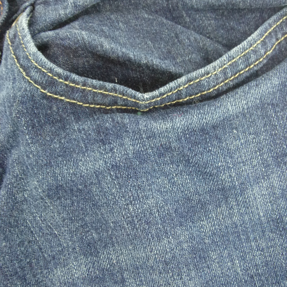 LEVI'S 515 Stud Pocket Boot Cut Jeans - Picture 2 of 7